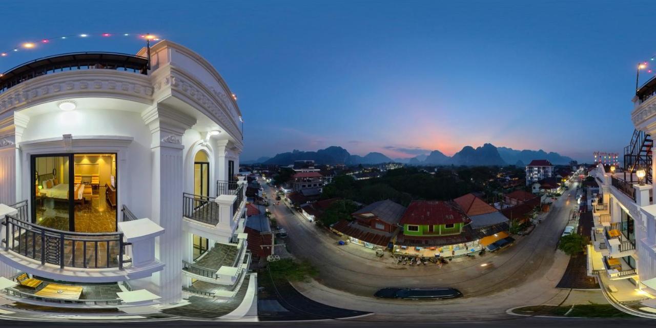 Confetti Garden Hotel Vang Vieng Exterior photo